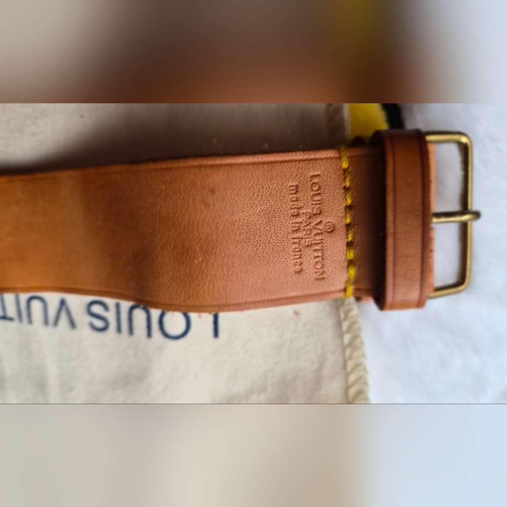 Authentic Louis Vuitton luggage tag and Bracelet set with small dust bag. - Picture 11 of 15